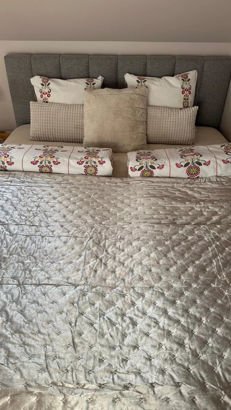 Kacper - pościel w sypialni