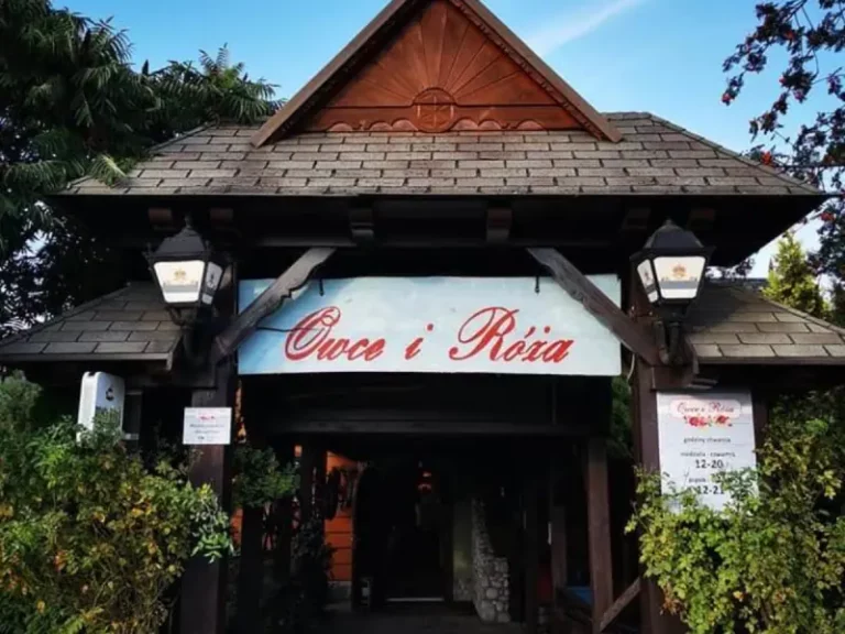 Owce i Róża - budynek