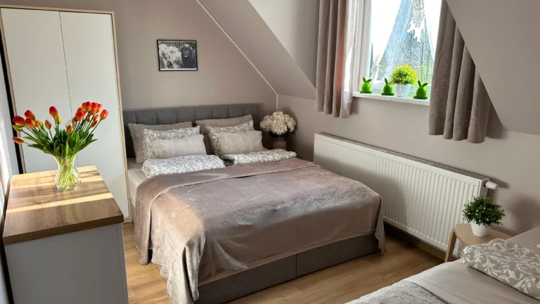 Aleksander - sypialnia nr 2